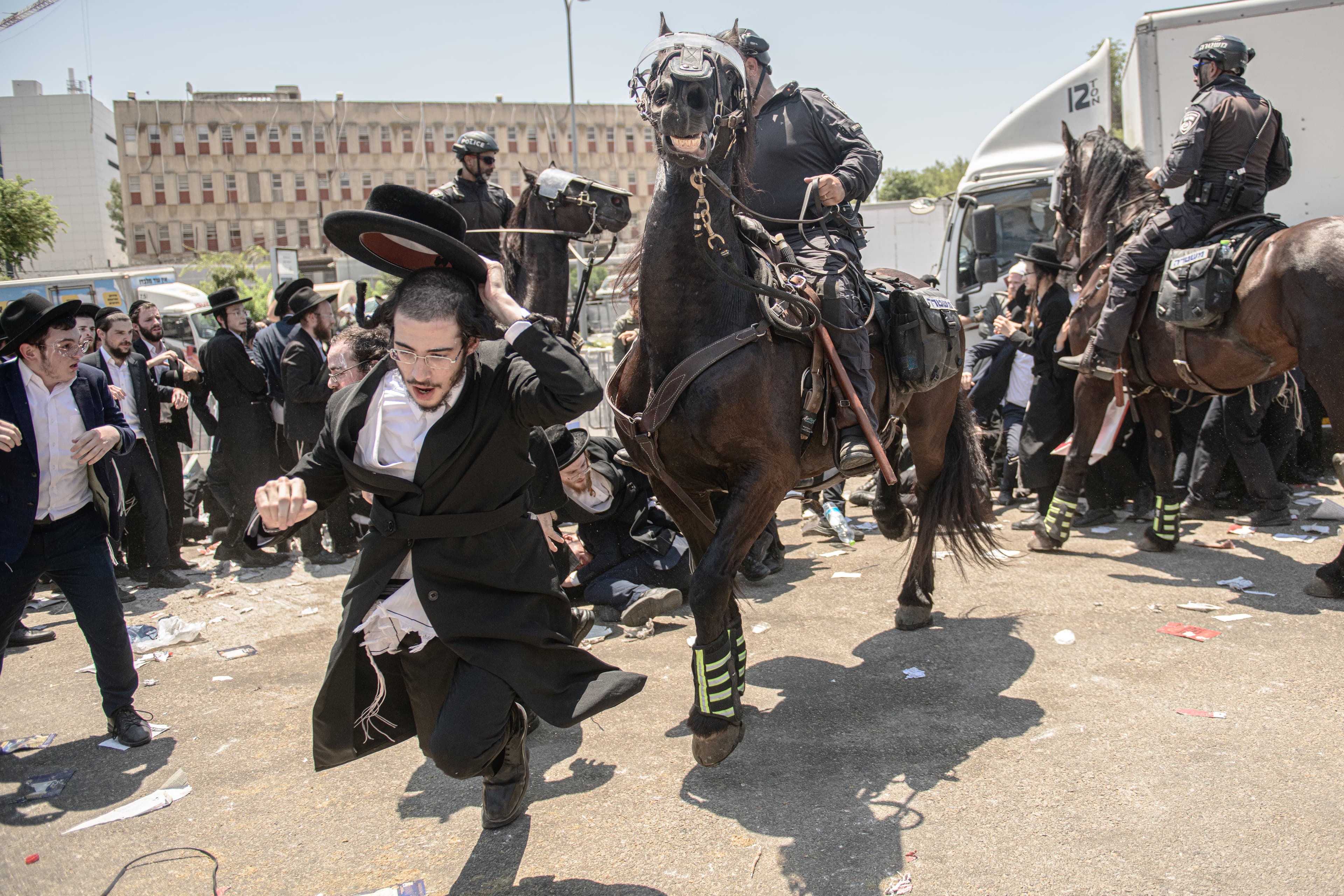 Judíos ultraortodoxos irrumpen en base militar en Agosto de 2024, en el marco de las protestas contra el reclutamiento forzoso